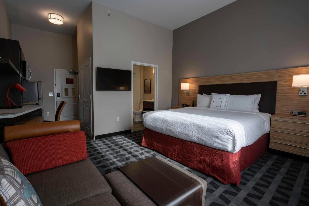 Towneplace Suites By Marriott Clinton Exterior photo